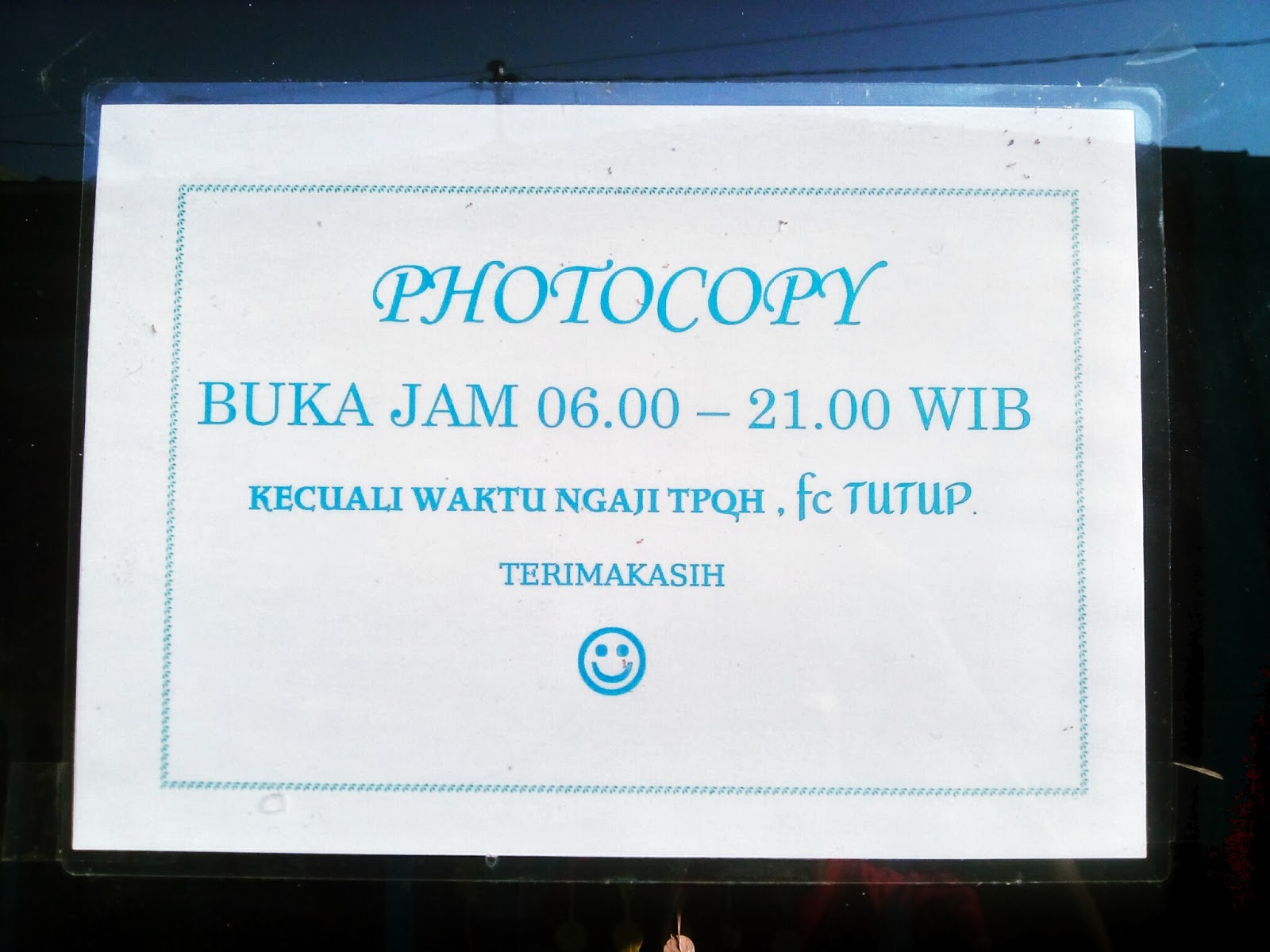 Papan jam buka toko
